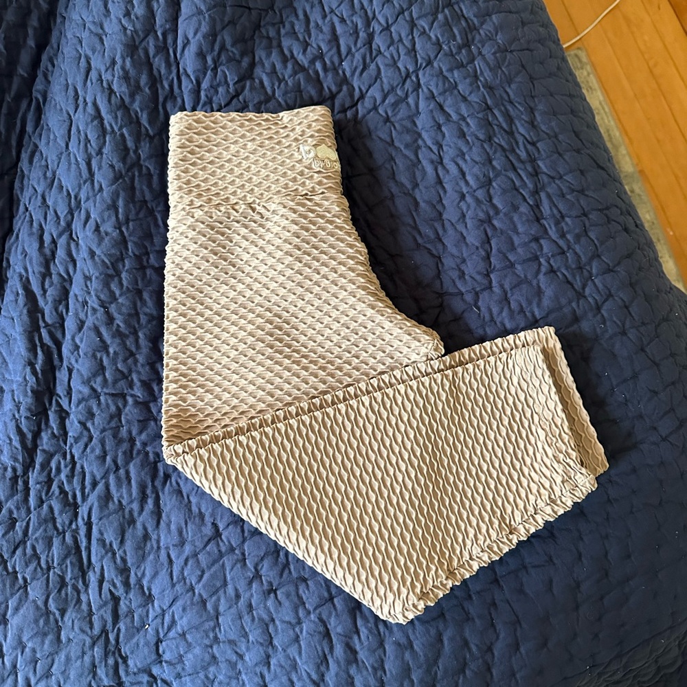 Booty by Brabants Croco Cropped Leggings